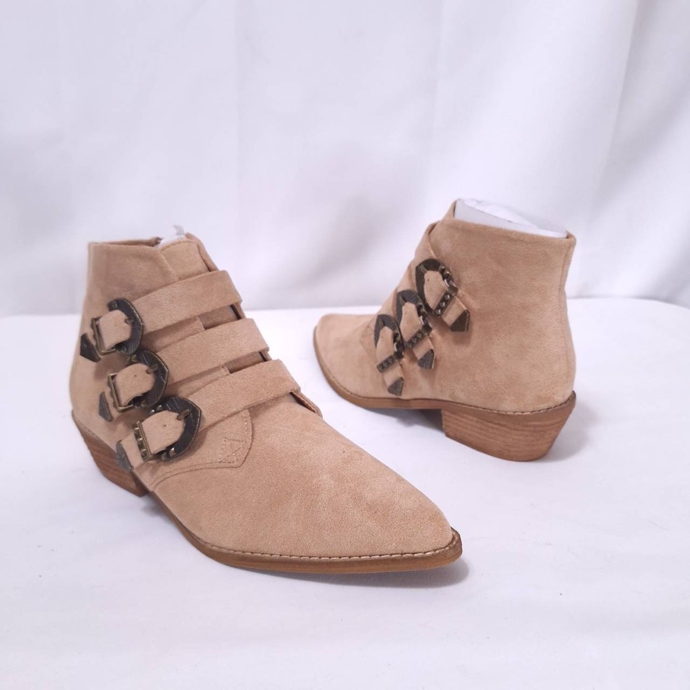 BEAST FASHION Suede Pointed Toe‎ Ankle Boots Buckle Women's Sz 7.5 Tan Western